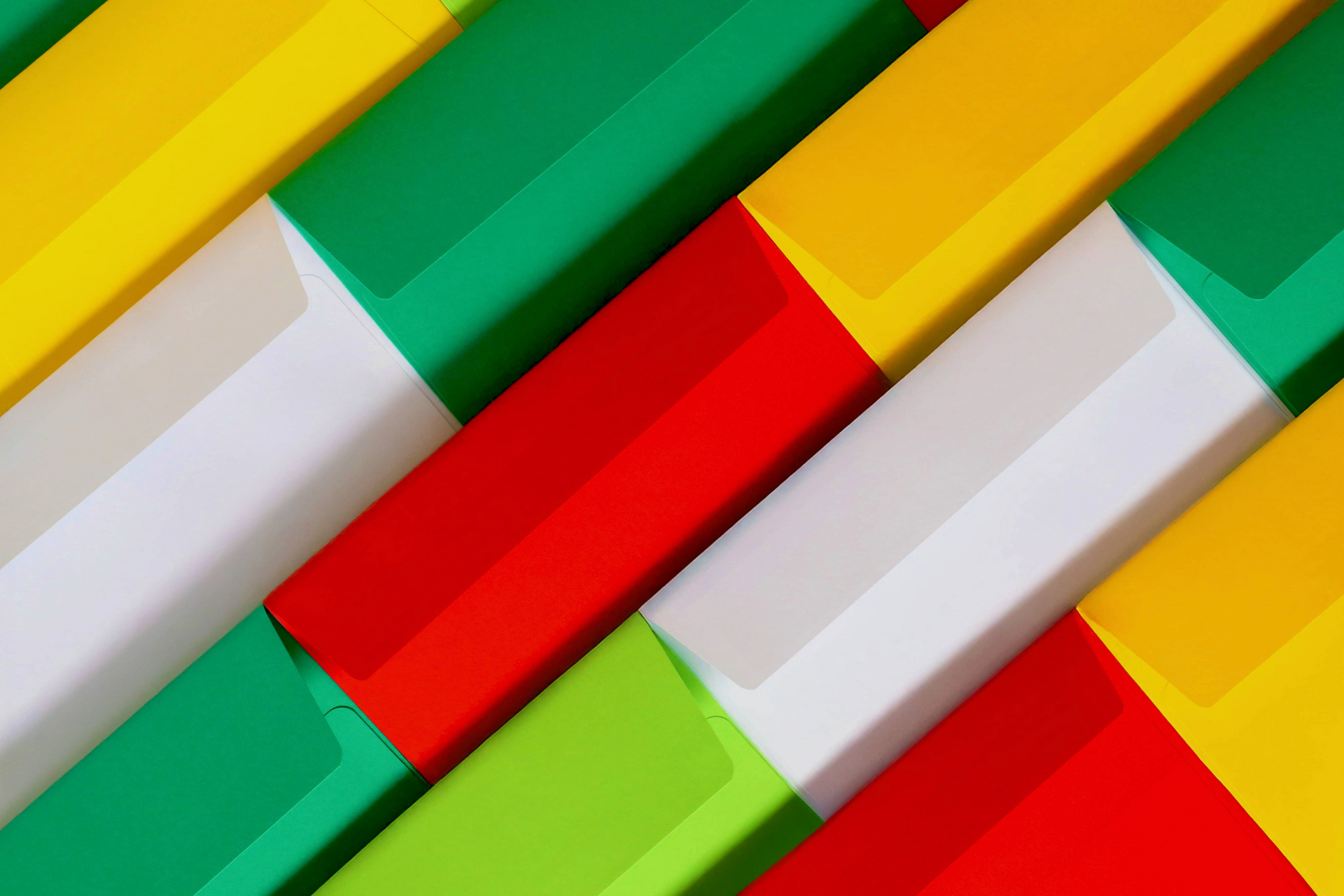 Sealed with Strategy: How to Choose the Right Envelope Colour for Your Industry