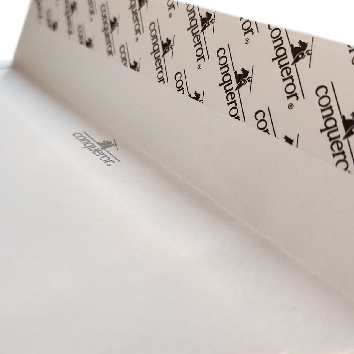 C4 Conqueror Brilliant White 120gsm Wove Peel & Seal Pocket Envelopes [Qty 250] 229 x 324mm - All Colour Envelopes