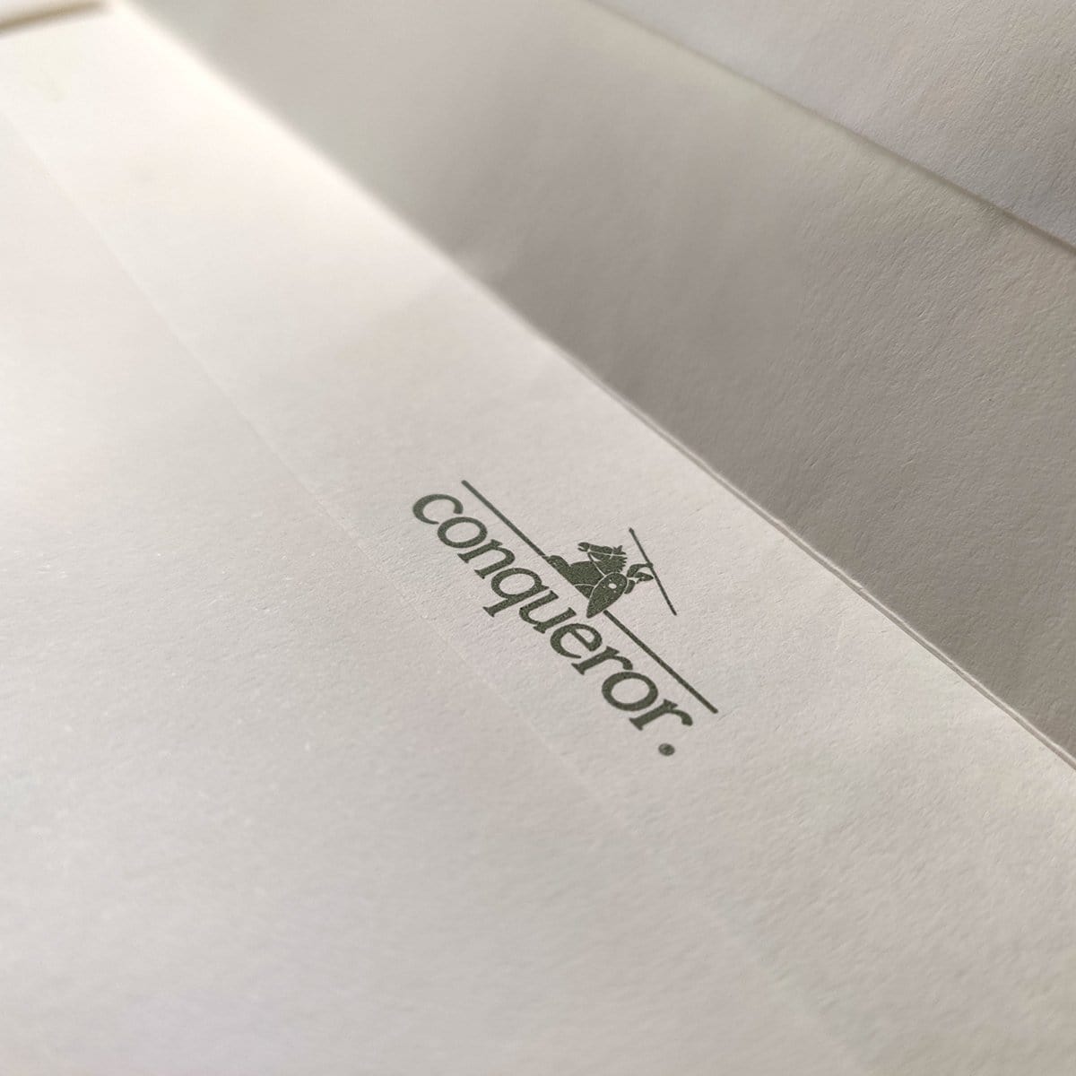 C4 Conqueror Oyster 120gsm Laid Peel & Seal Pocket Envelopes [Qty 250] 324 x 229mm - All Colour Envelopes