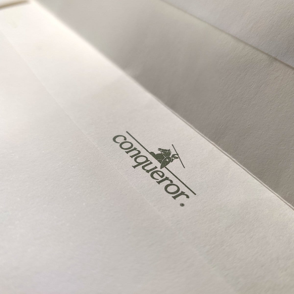 C4 Conqueror Brilliant White 120gsm Laid Peel & Seal Pocket Envelopes [Qty 250] 324 x 229mm - All Colour Envelopes