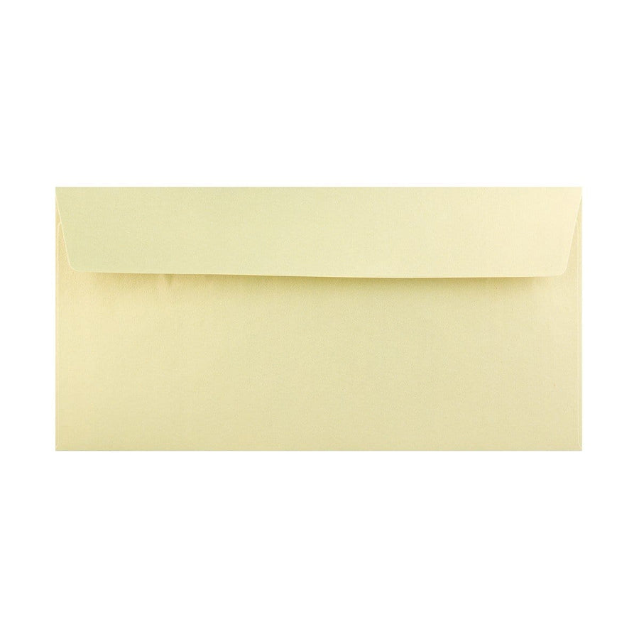 products/dl-champagne-pearlescent-envelopes_1.jpg