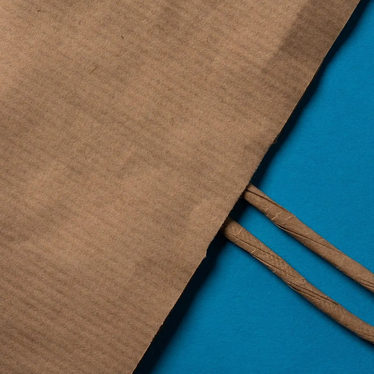 Kraft Brown Ribbed Twisted Handle Carrier Bag 90gsm [Qty 300] 180 x 80 x 240mm - All Colour Envelopes