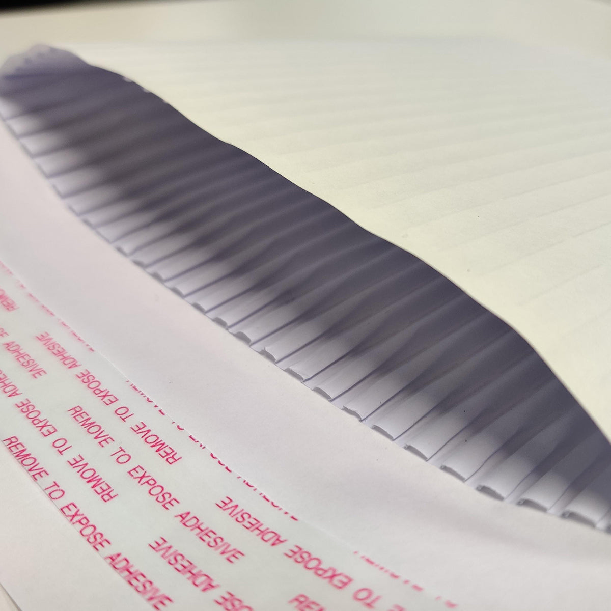 340 x 240mm White 160gsm Corrugated Padded Envelopes [Qty 100] - All Colour Envelopes